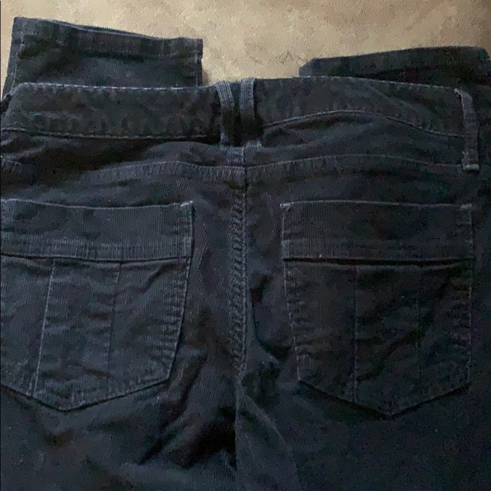 Gap - Picture 3 of 4